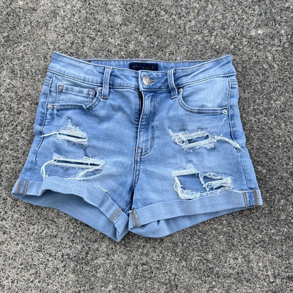 Aeropostale High Rise Midi Stretch Denim Shorts Size 6 Distressed Light Wash Cut